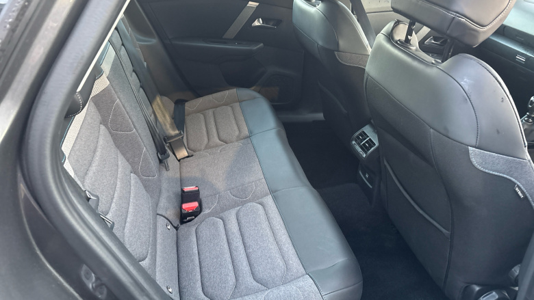 Citroen C4 1.2 PureTech Sense 5dr Petrol Hatchback